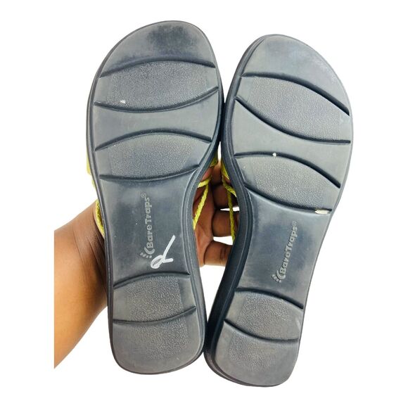 Bare Traps Flat Sandal for Casual & Party Use Flower Design for Women's 8 - Picture 2 of 5